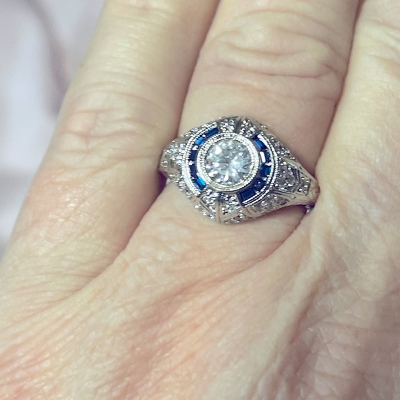 5A & 925 Sterling See video! Antique Sapphire 925 & 5A vintage ring! 6-155 - Picture 4 of 10